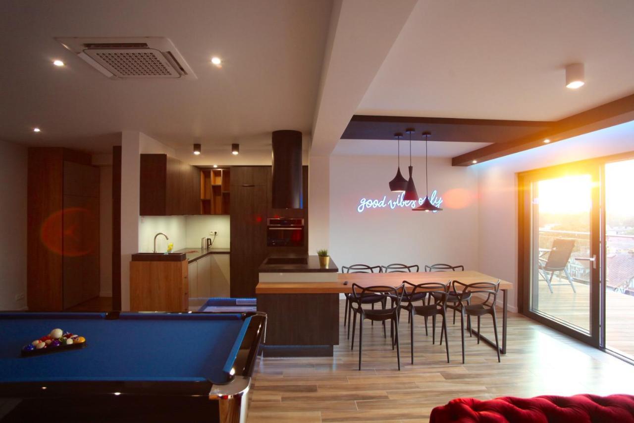 Aquarius Penthouse Apartment *