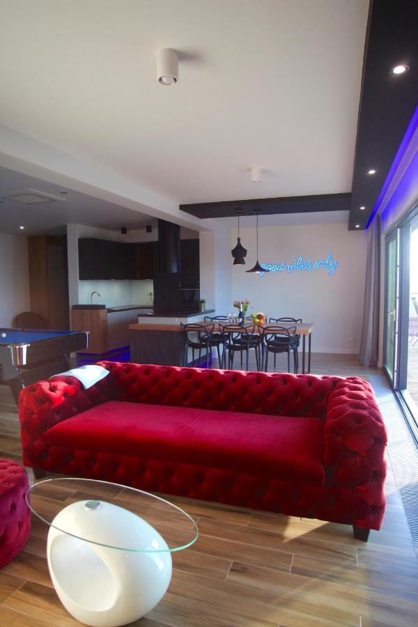 Aquarius Penthouse Apartment *